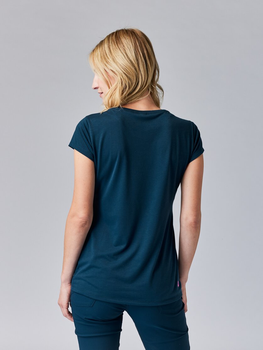 Martini Sportswear - HIGHVENTURE Shirt W - T-Shirts in mosstone - Rückansicht Model - Damen