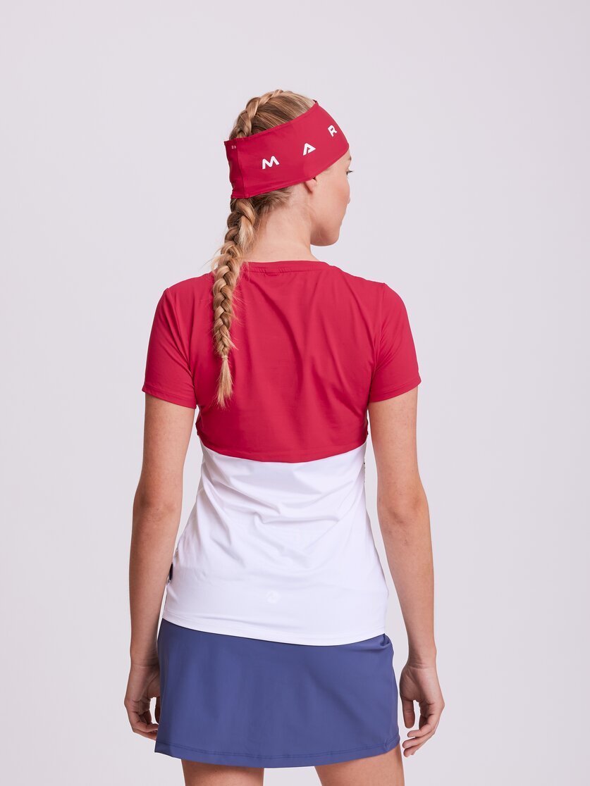 Martini Sportswear - ALPINE LADY - T-Shirts in black-white - vista laterale modello - Donna