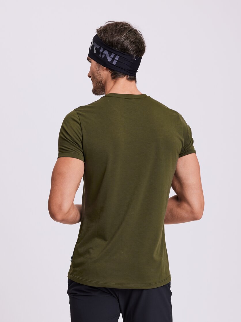 Martini Sportswear - BEST MATE - T-Shirts in black-white - Rückansicht Model - Herren