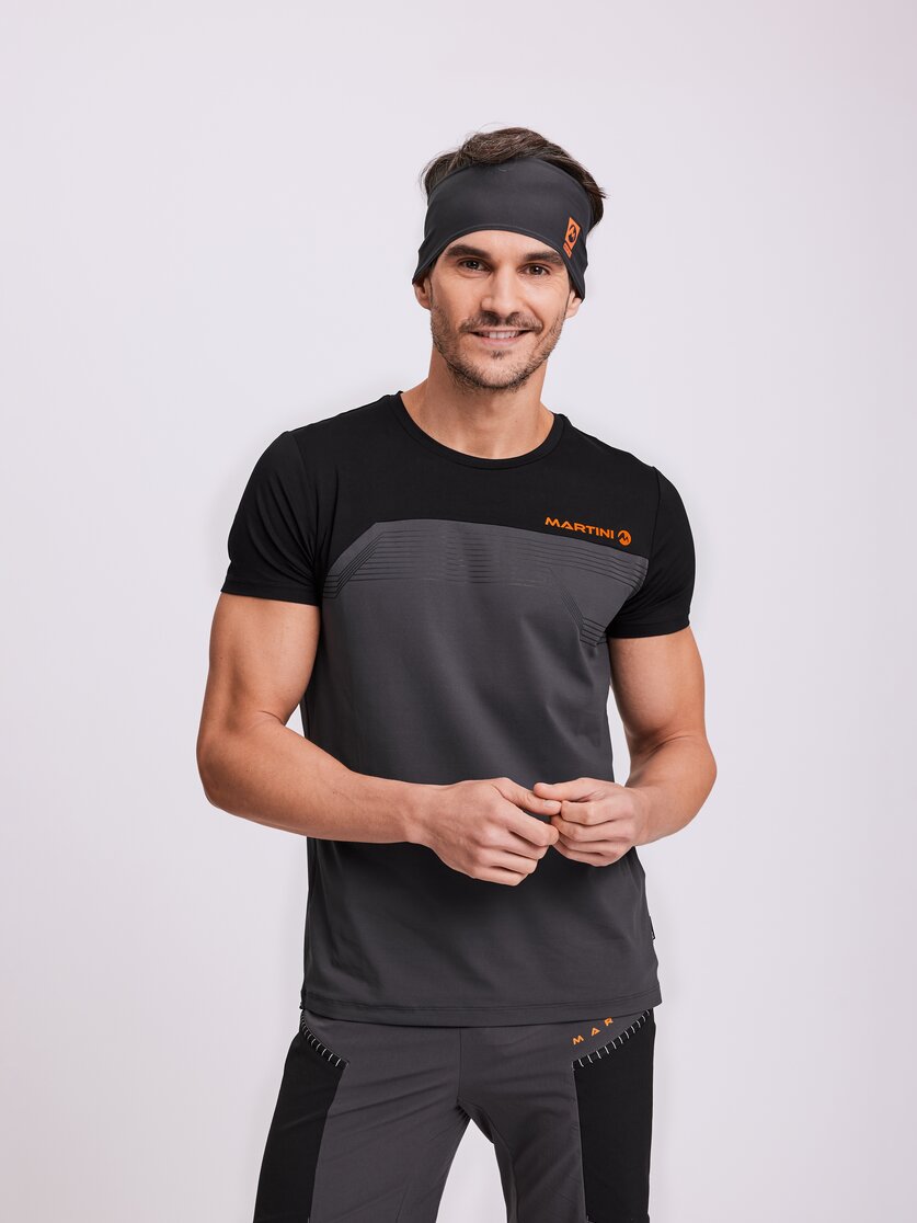 Martini Sportswear - GO ON - T-Shirts in white-black - front view model - Men