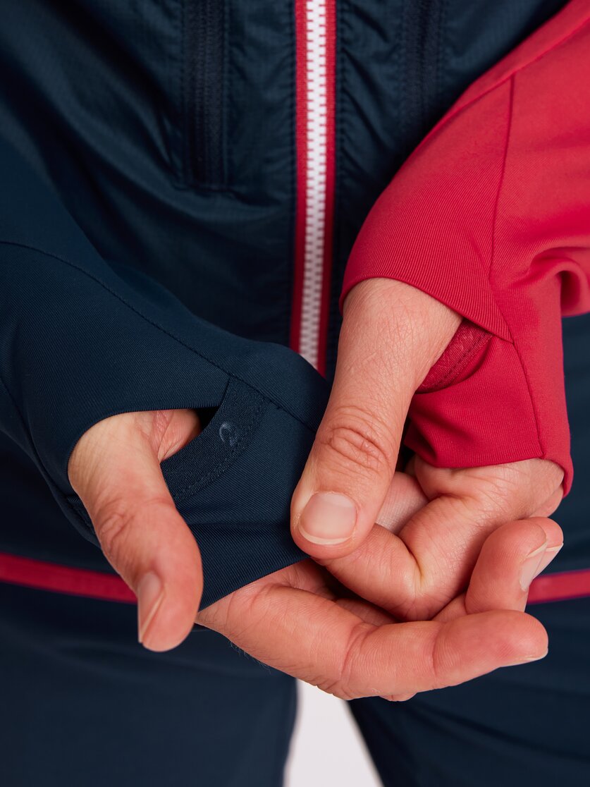 Martini Sportswear - PUSH.LIMITS - Hybrid jackets in black - Detail 7 - Women