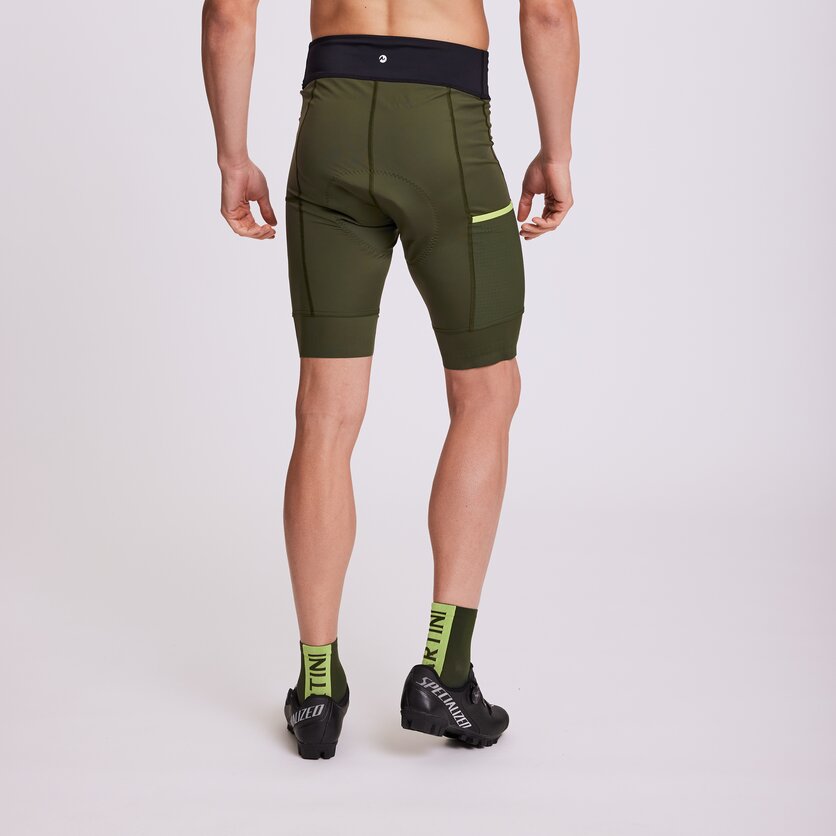 Martini Sportswear - DALE - Kurze Hosen in black - Rückansicht Model - Herren
