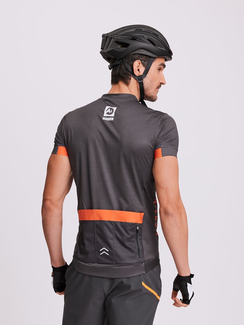 Martini Sportswear - HILLTOP - T-Shirts in black-white - rear view model - Men