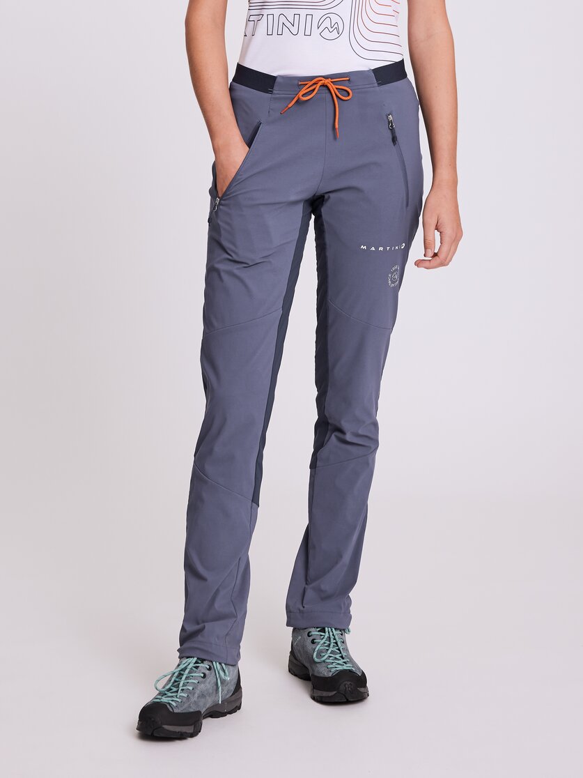 Martini Sportswear - MAGGIORE - Long pants in black - front view model - Women