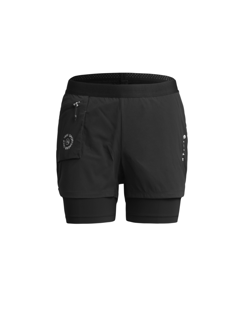 Martini Sportswear - INSIGHT - Shorts in black - front view - Women
