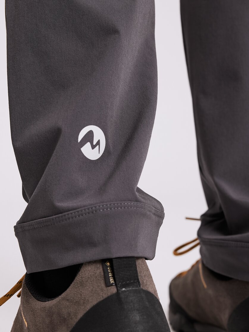 Martini Sportswear - ILLIMANI - Pantaloni lunghi in black - Dettaglio 2 - Uomo