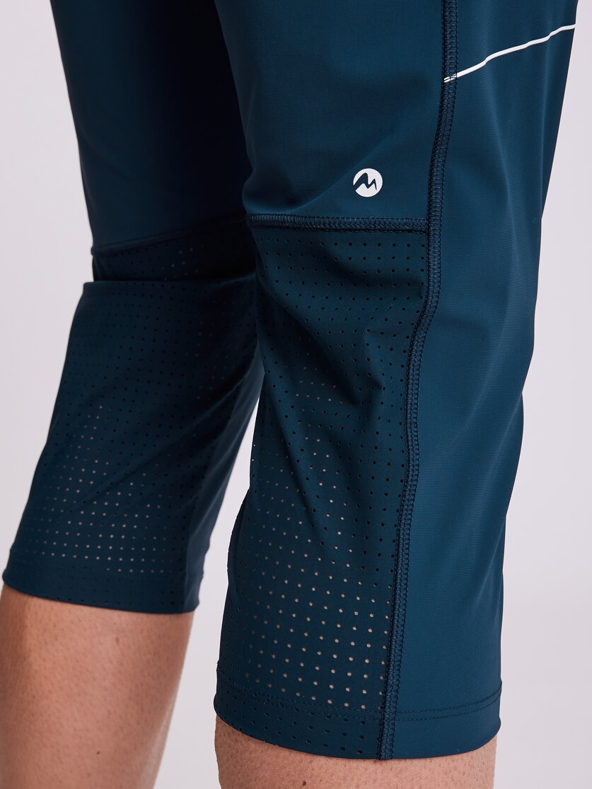 Martini Sportswear - HOTFOOT - Dreiviertel Hose in black-white - Detail 1 - Herren