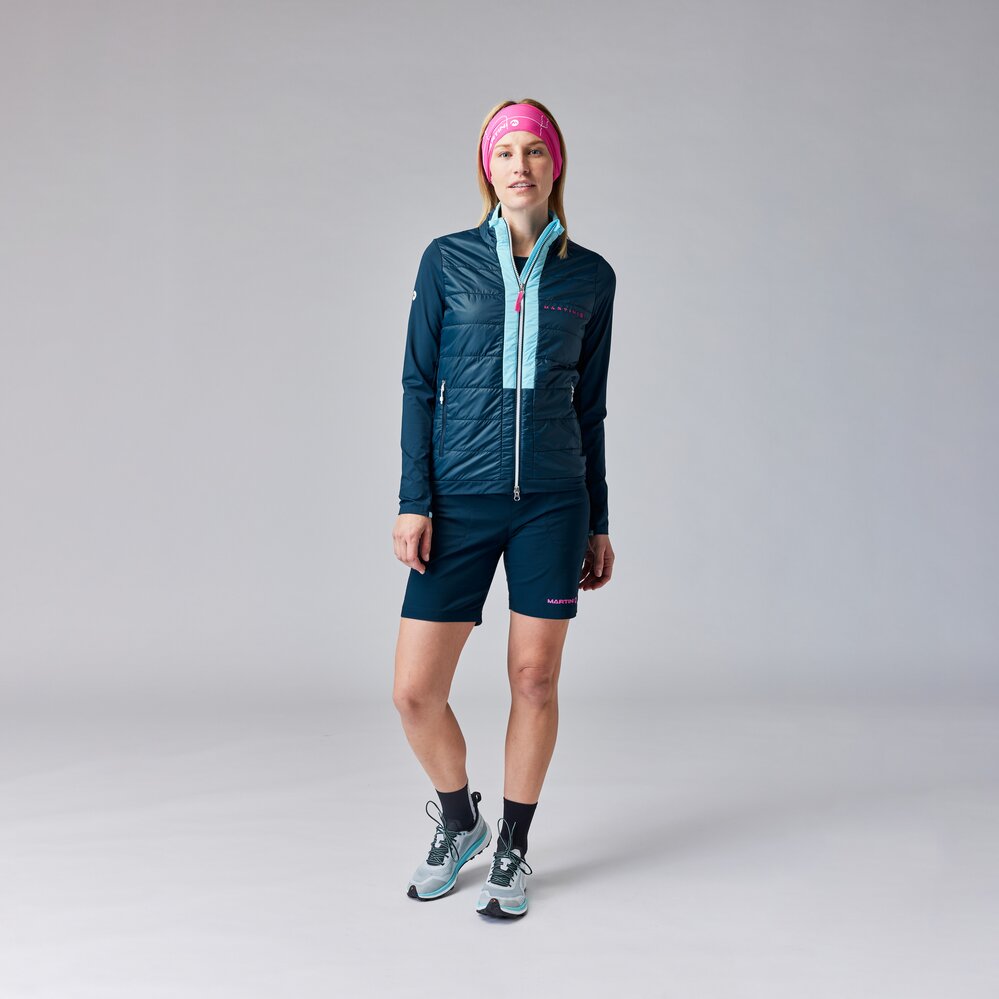 Martini Sportswear - ALPMATE Sleeveless Shirt Dynamic W - Tops in mosstone-tendril - complete outfit - Women