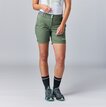 Martini Sportswear - HIGHVENTURE Shorts W - Shorts in mosstone - vista frontale modello - Donna