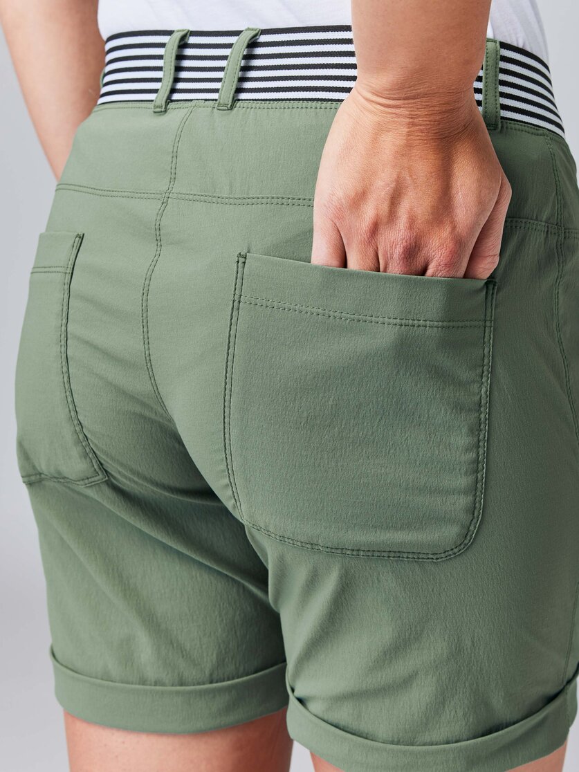 Martini Sportswear - HIGHVENTURE Shorts W - Shorts in mosstone - Dettaglio 4 - Donna