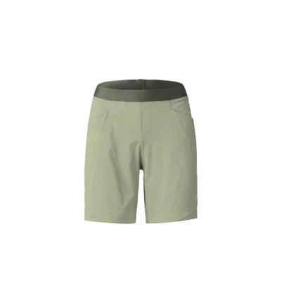 Martini Sportswear - ALPMATE Shorts Dynamic W - Kurze Hosen in tendril - Vorderansicht - Damen