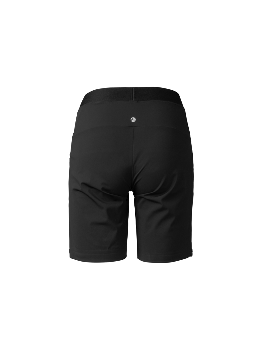Martini Sportswear - TREKTECH Shorts W - Kurze Hosen in black - Rückansicht - Damen
