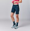 Martini Sportswear - TREKTECH Shorts W - Shorts in tendril-mosstone - vista frontale modello - Donna
