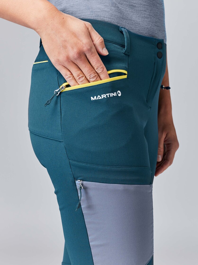 Martini Sportswear - TREKTECH Pants W - Lange Hosen in mosstone-tendril - Detail 1 - Damen