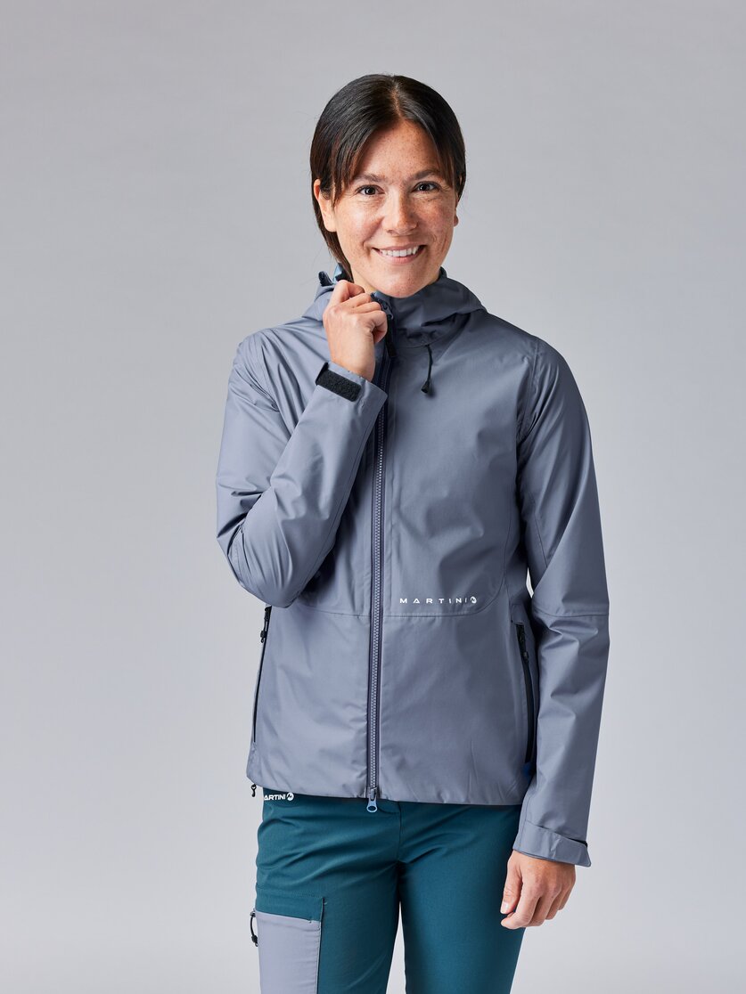 Martini Sportswear - TREKTECH 2.5L Jacket W - Hardshell jackets in moon - front view model - Women