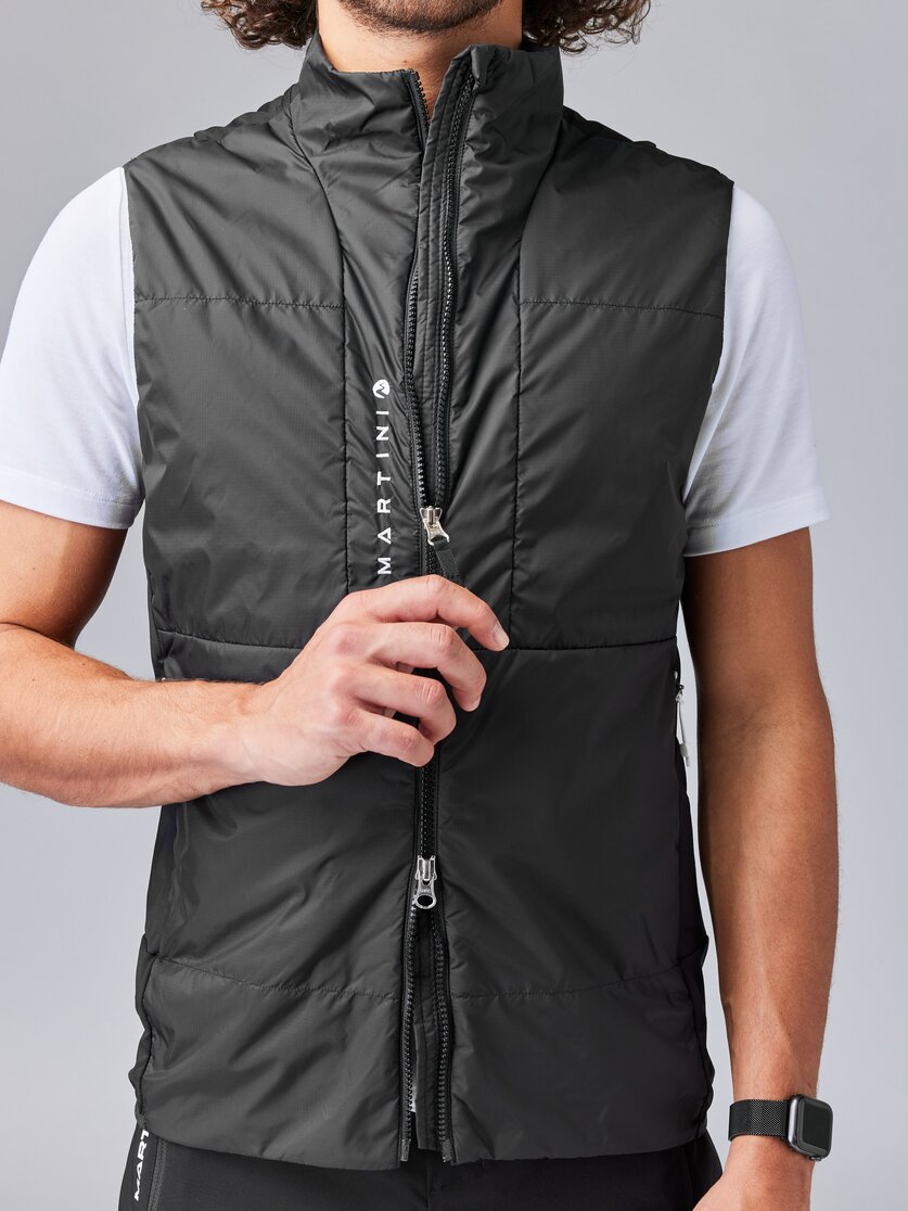 Martini Sportswear - ALPMATE Hybrid Vest G-Loft® M - Outdoor vests in mosstone - Detail 5 - Men