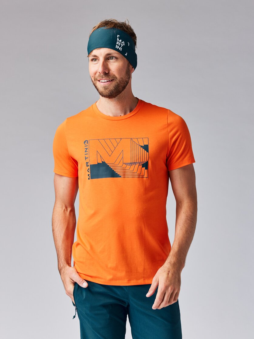 Martini Sportswear - HILLCLIMB Shirt M - T-Shirts in greenery-mosstone - front view model - Men