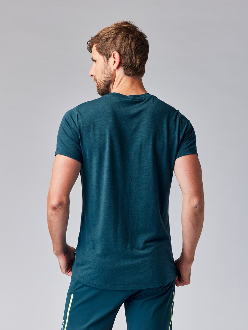 Martini Sportswear - TREKTECH Shirt Dynamic M - T-Shirts in mosstone-greenery - rear view model - Men