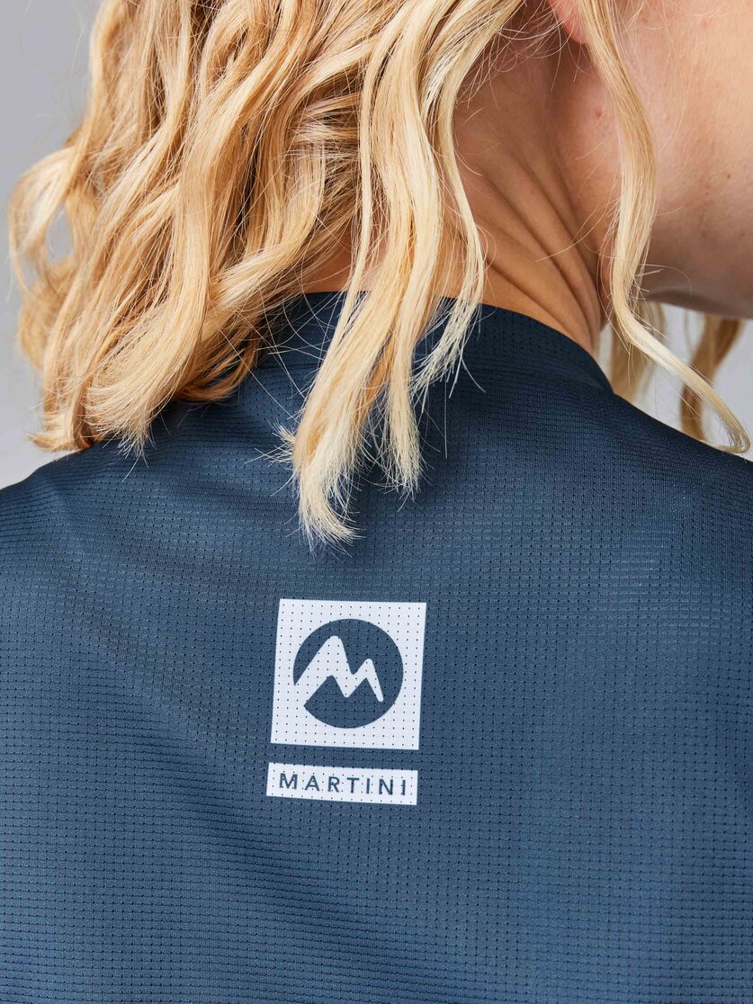 Martini Sportswear - FLOWTRAIL Halfzip Shirt W - T-Shirts in steel-black - Detail 2 - Damen