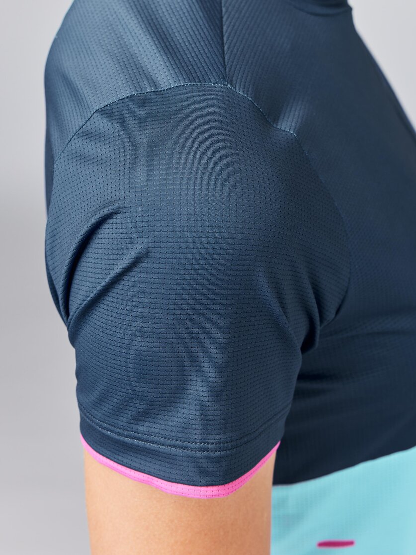 Martini Sportswear - FLOWTRAIL Halfzip Shirt W - T-Shirts in steel-black - Detail 6 - Damen