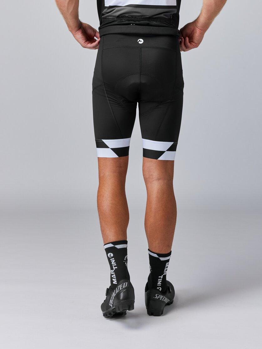 Martini Sportswear - FLOWTRAIL Shorts M - Shorts in poseidon - vista laterale modello - Uomo