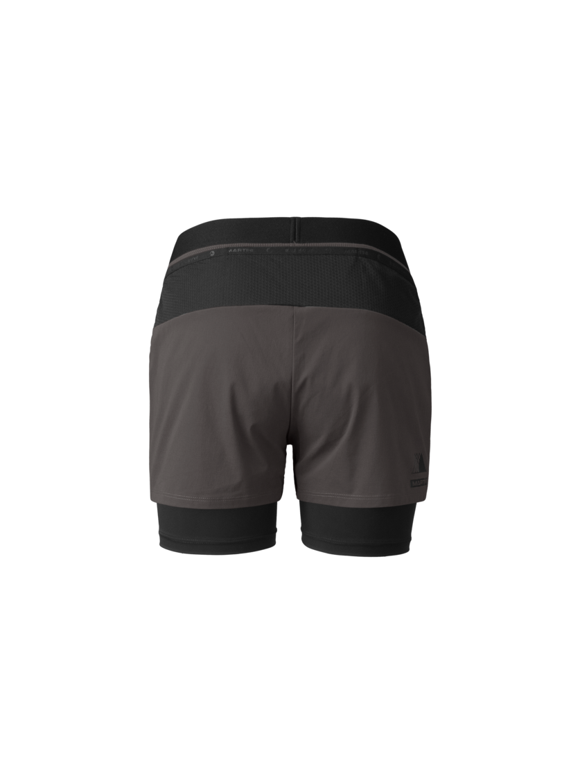 Martini Sportswear - PACEMAKER 2in1 Shorts W - Shorts in steel - rear view - Women