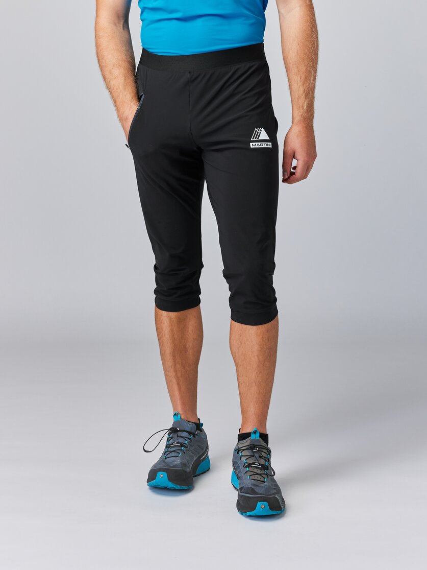 Martini Sportswear - PACEMAKER Capri Pants M - Pantaloni capri in black-steel - vista frontale modello - Uomo