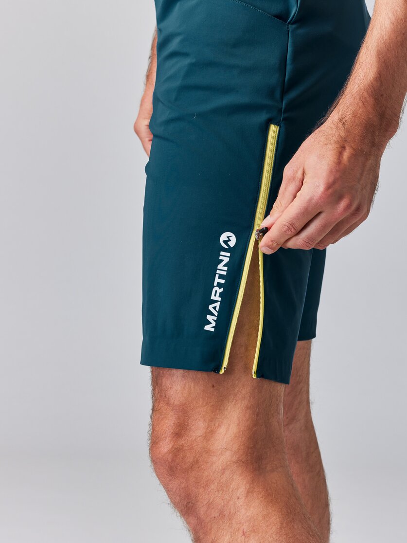 Martini Sportswear - ALPMATE Shorts Straight M - Kurze Hosen in mosstone-black - Detail 3 - Herren