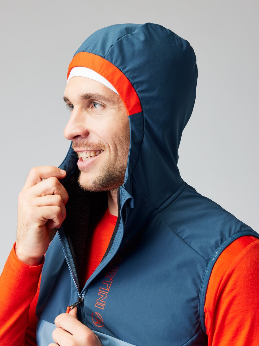 Martini Sportswear - ARGON - Outdoor vests in black - Detail 3 - Men