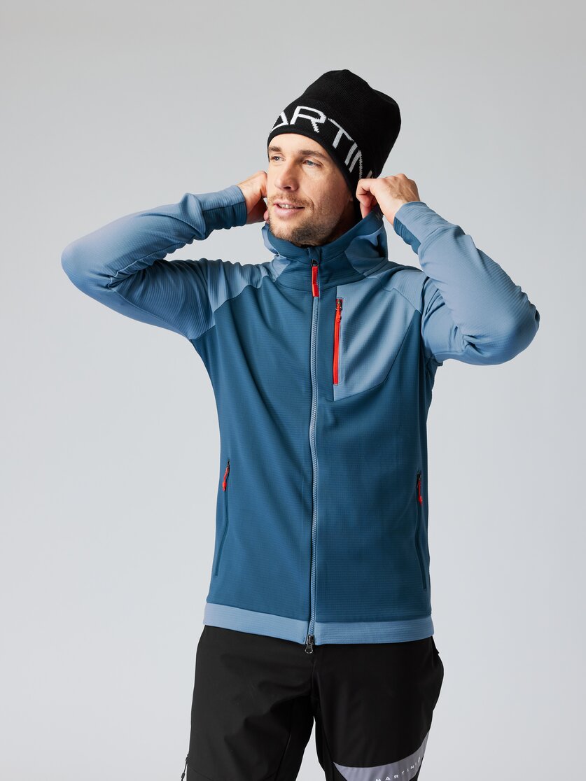Martini Sportswear - OPEN.MIND - Pile in black - vista frontale modello - Uomo