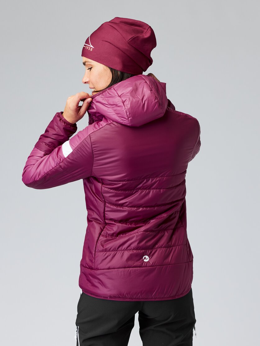 Martini Sportswear - ANETO - Primaloft & Gloft Jacken in true navy-lake-ice - Rückansicht Model - Damen