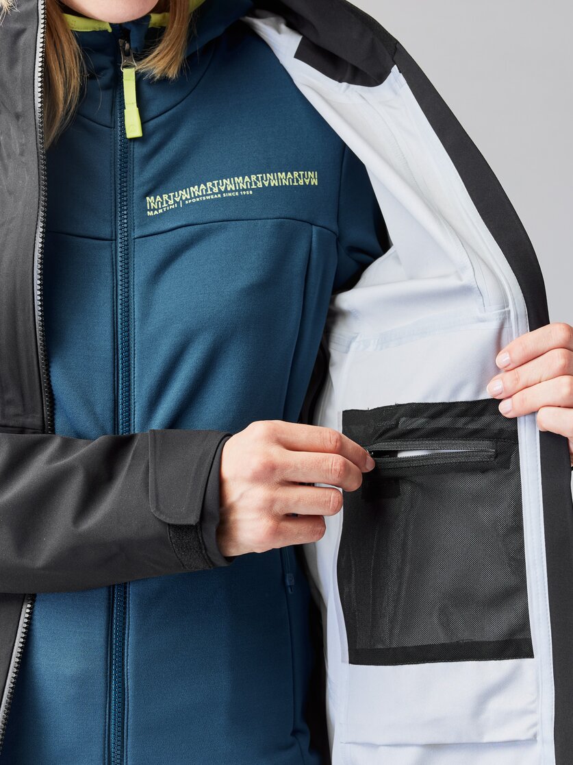 Martini Sportswear - PATKAI - Hardshell jackets in black - Detail 9 - Women