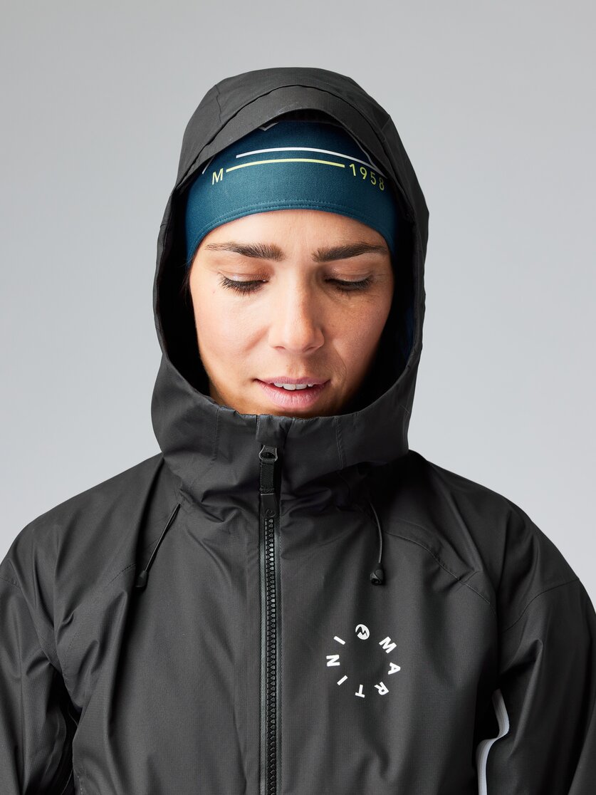 Martini Sportswear - GO 4 IT - Hardshell jackets in black - Detail 6 - Women