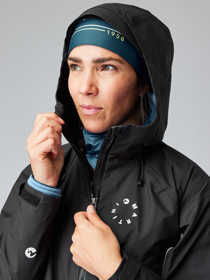 Martini Sportswear - GO 4 IT - Hardshell jackets in black - Detail 7 - Women