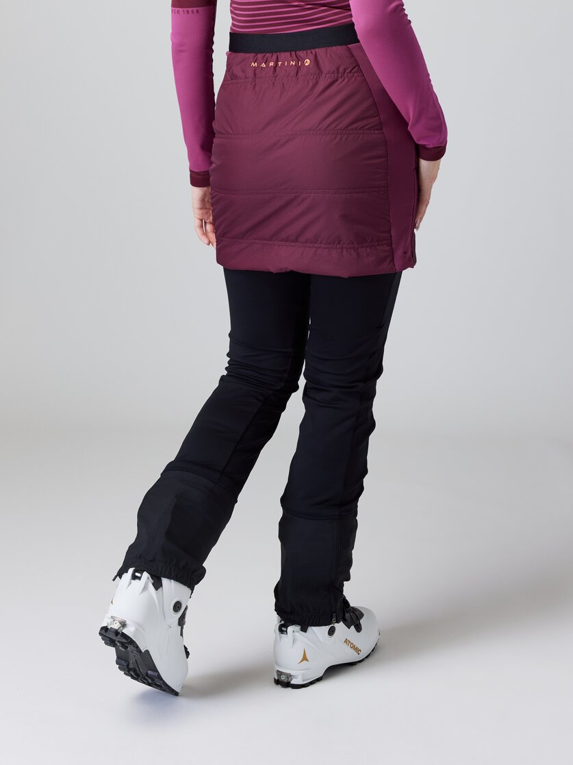 Martini Sportswear - GALE - Gonne termici in black - vista laterale modello - Donna