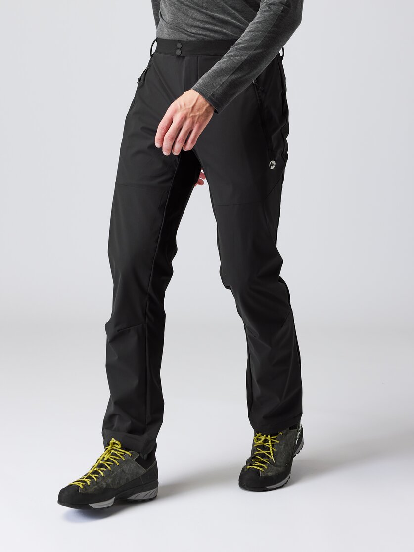 Martini Sportswear - ALPINE.CROSS "K" - Petite Pants in black - front view model - Men