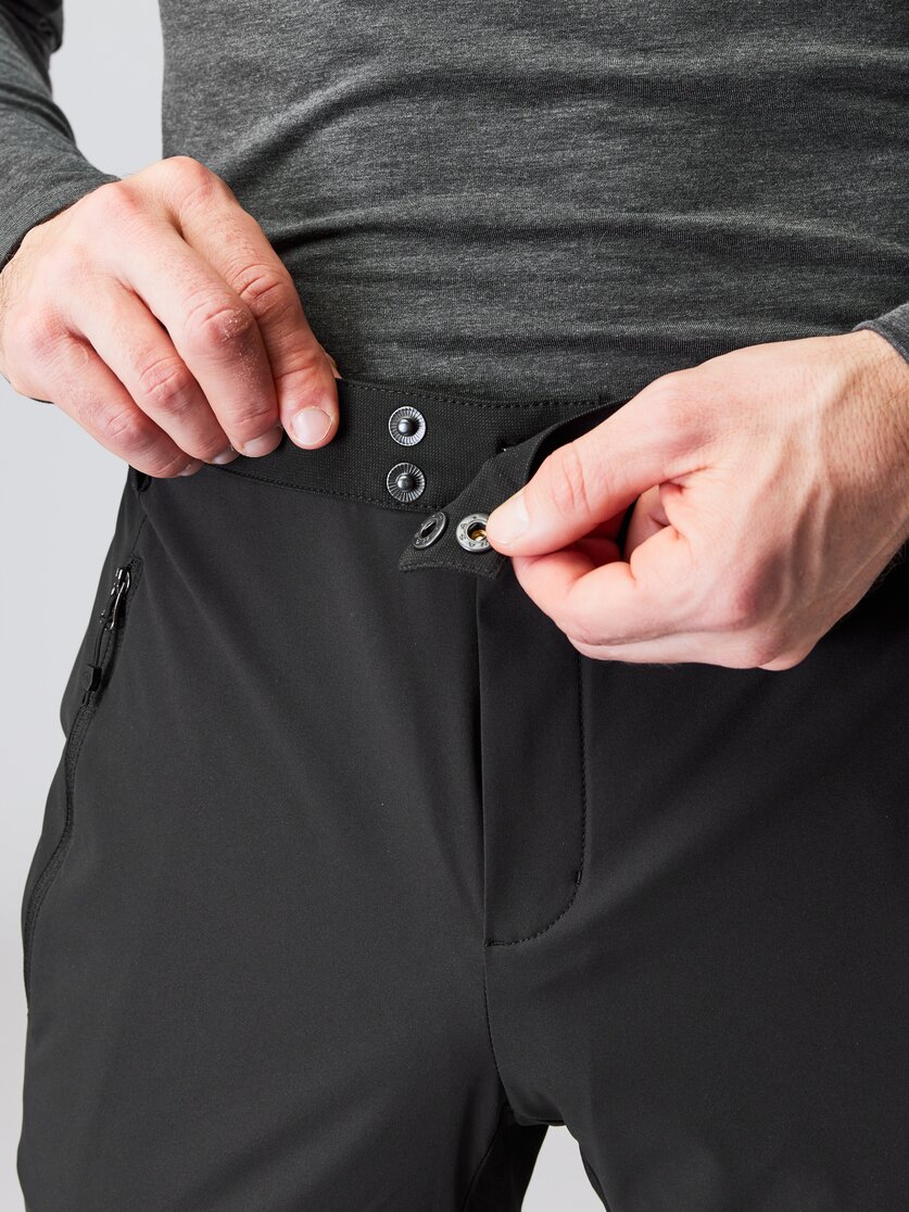 Martini Sportswear - ALPINE.CROSS "K" - Petite Pants in black - Detail 2 - Men