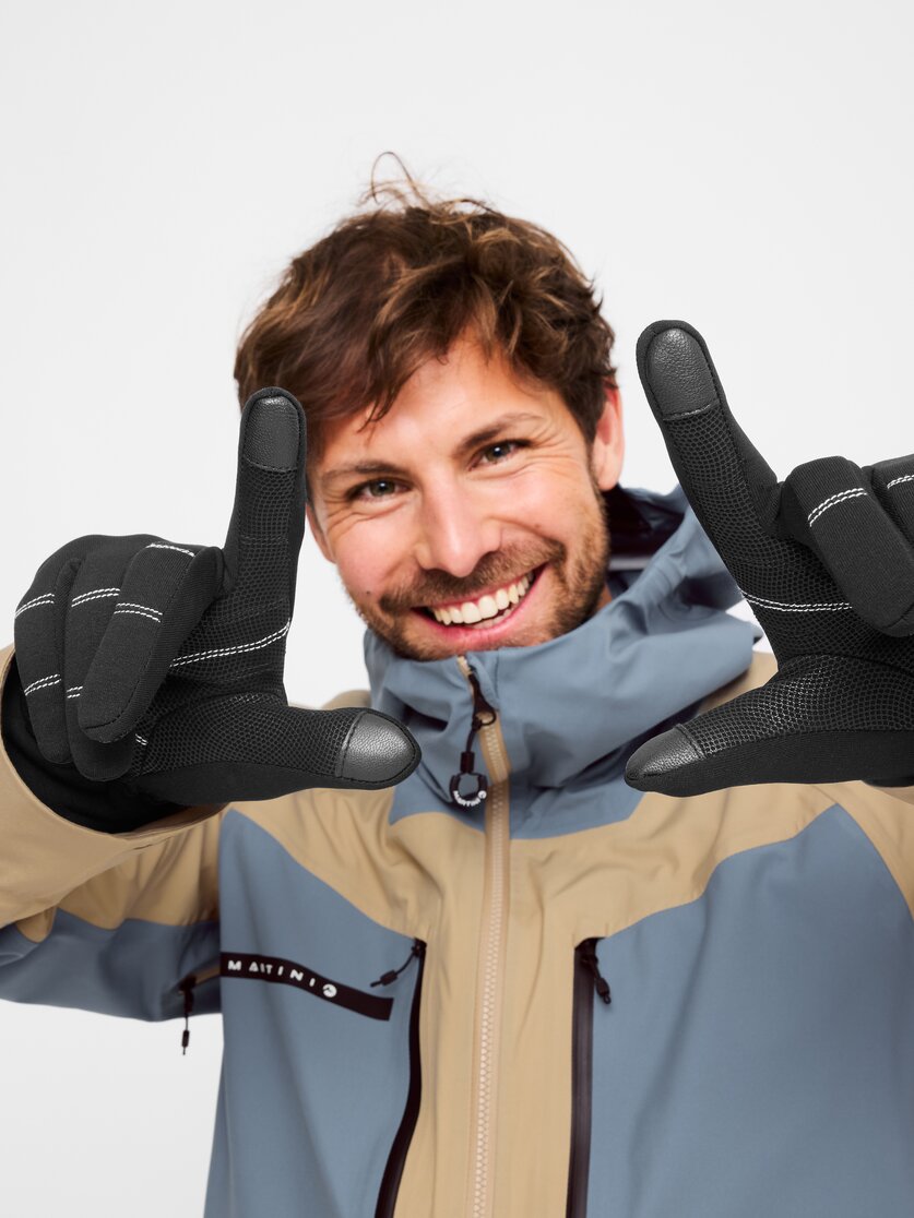 Martini Sportswear - Firn Gloves Uni - Guanti in black - vista frontale modello - Unisex