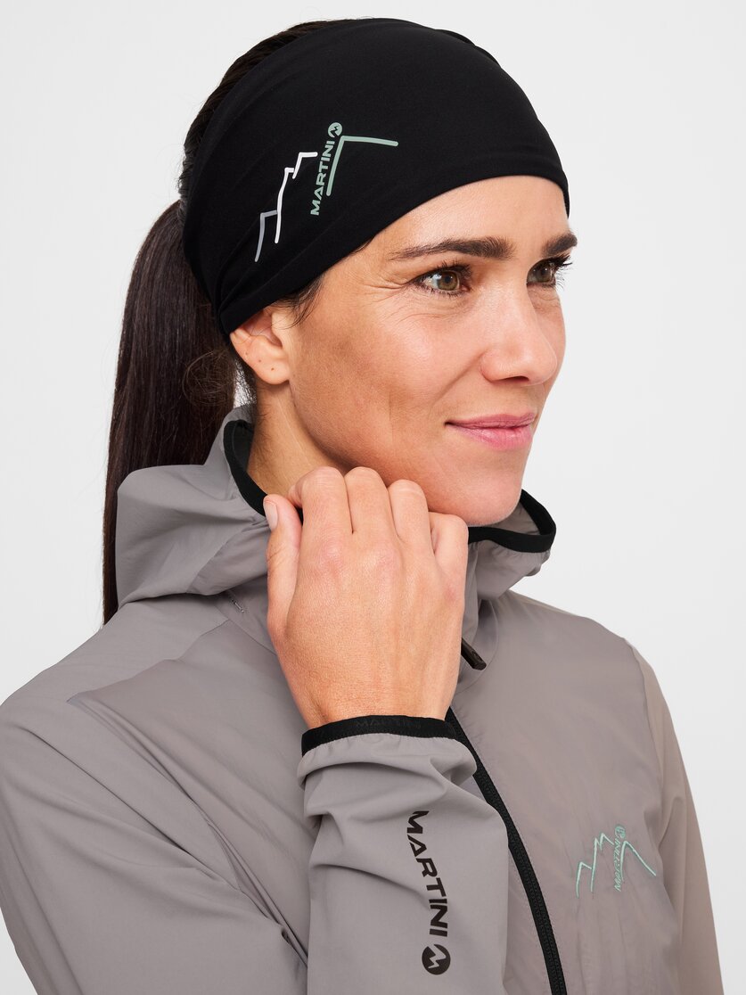 Martini Sportswear - Hillclimb Hairband W - Hairbands in black-ibiza blue - front view model - Women