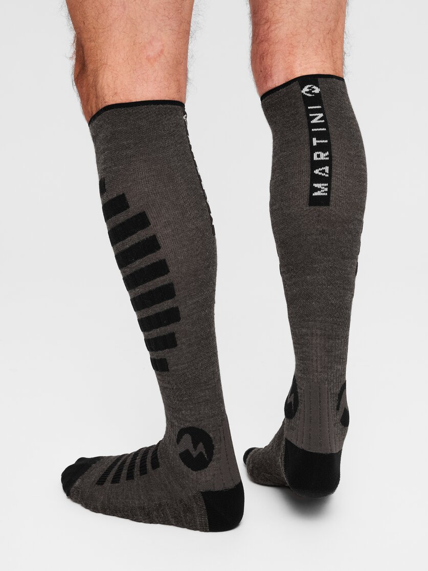Martini Sportswear - Yalca Socks High Uni - Socks in true navy-moon - rear view model - Unisex