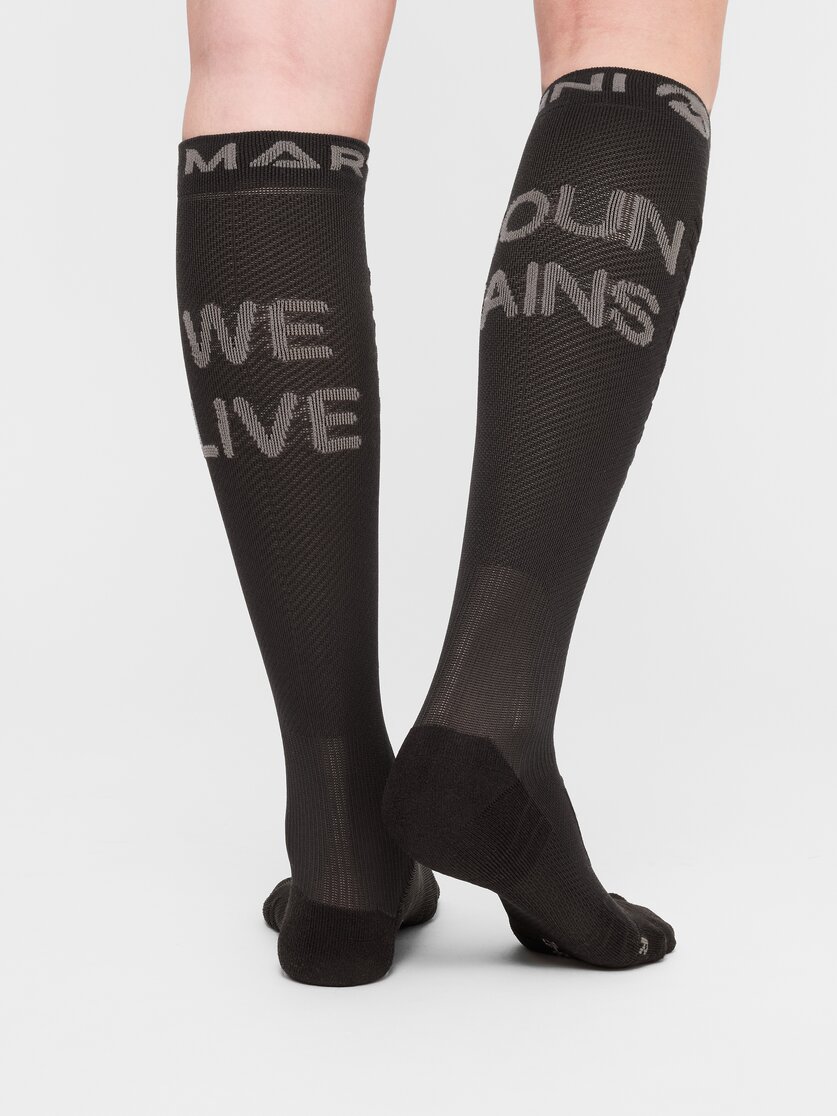 Martini Sportswear - Argon Socks High Uni - Socks in granite-ash - rear view model - Unisex