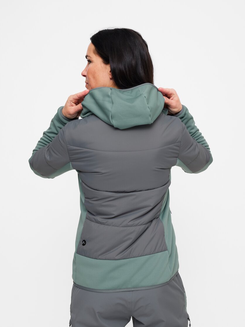 Martini Sportswear - Yalca Hybrid Jacket Primaloft®W - Giacche ibride in true navy-moon - vista laterale modello - Donna
