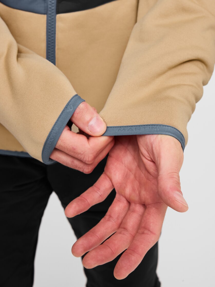 Martini Sportswear - Yalca Hybrid Jacket Primaloft®M - Hybrid jackets in moon-desert - Detail 4 - Men