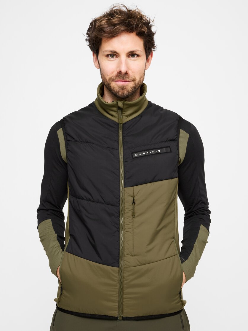 Martini Sportswear - Yalca Hybrid Vest Primaloft®M - Gilet in true navy - vista frontale modello - Uomo