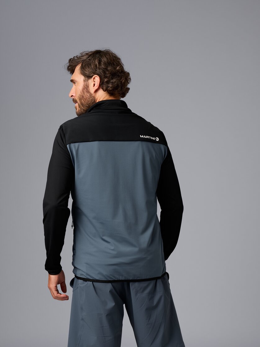 Martini Sportswear - Daybreaker Hybrid Jacket Primaloft® M - Hybridjacken in tendril-black - Rückansicht Model - Herren