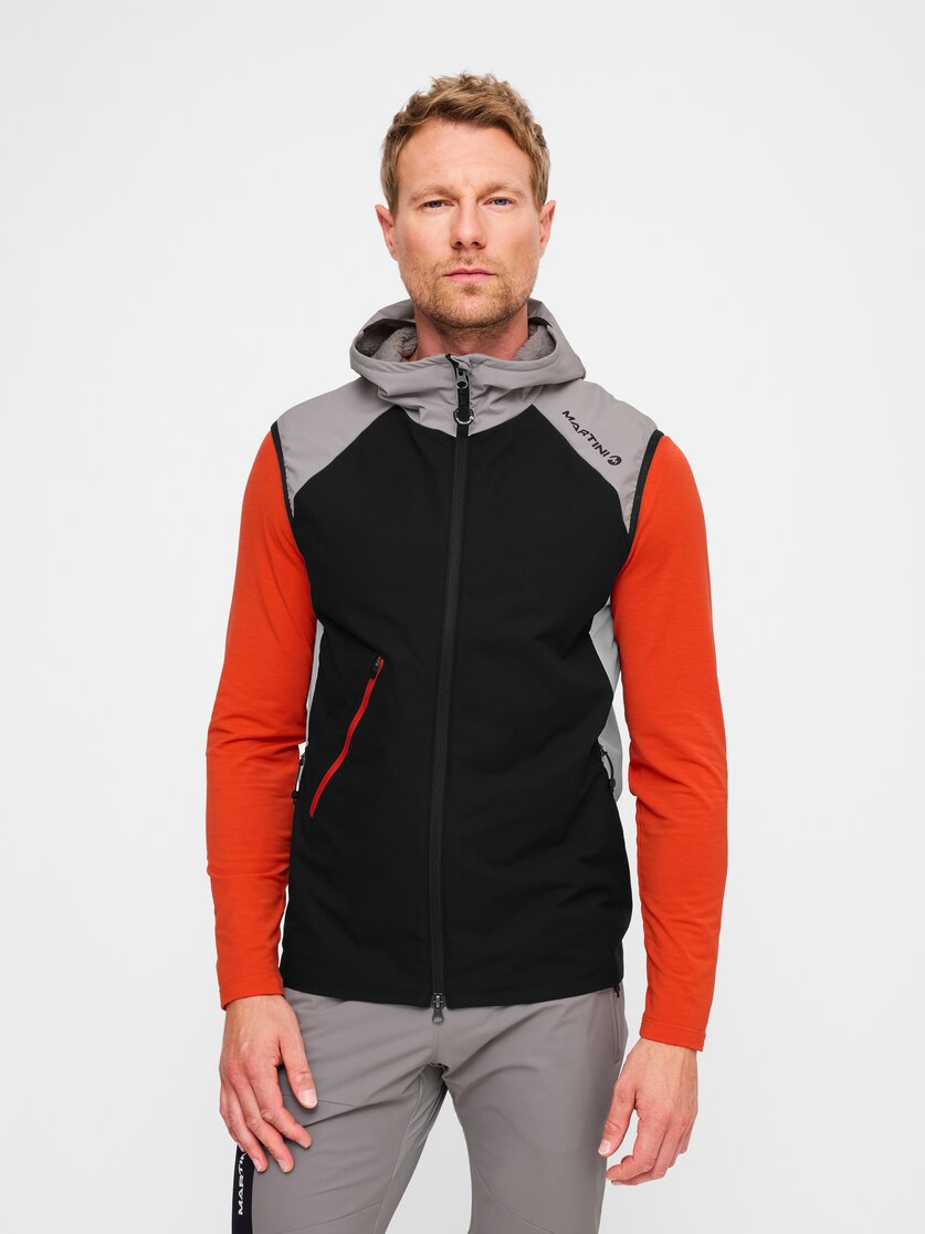 Martini Sportswear - Wildtrack Hybrid Vest Primaloft® Active M - Gilet in black - vista frontale modello - Uomo