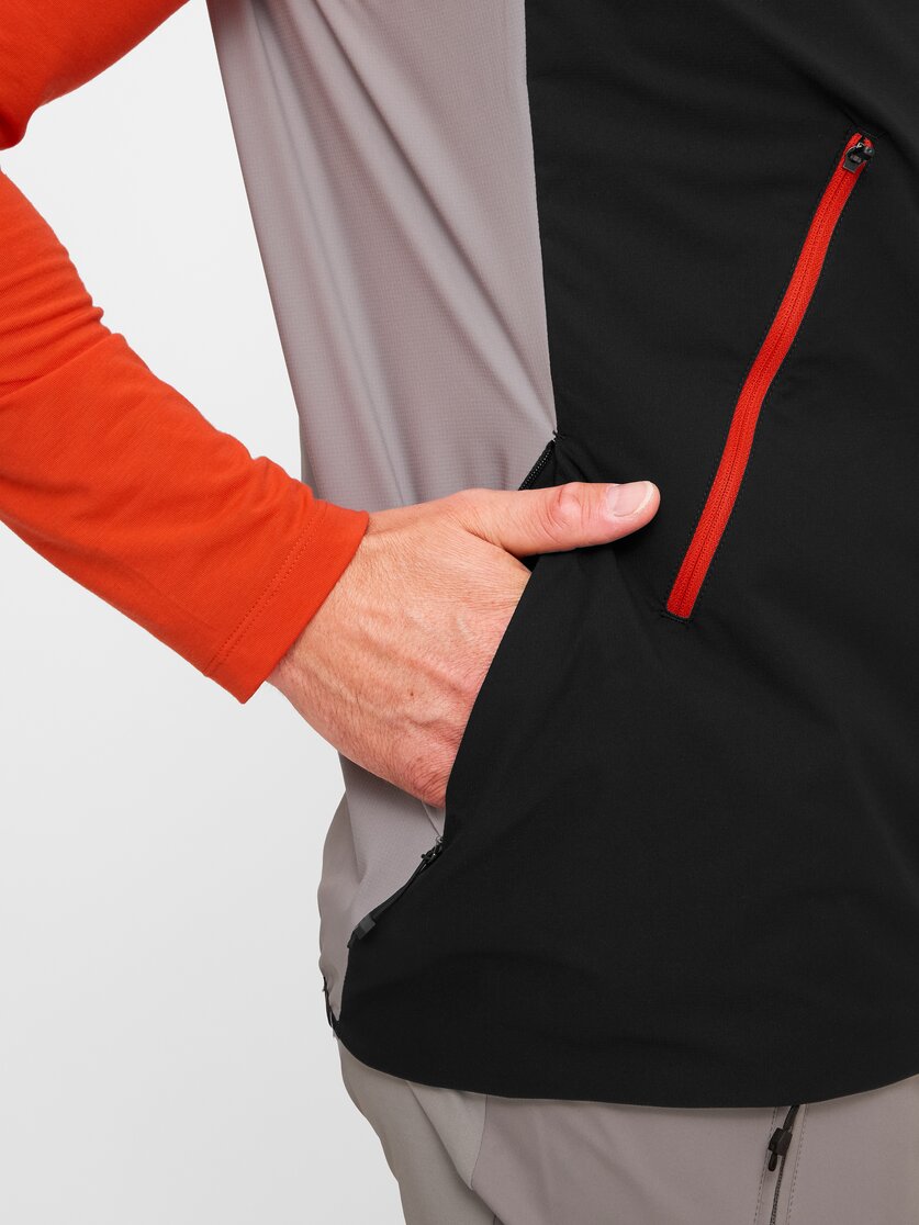 Martini Sportswear - Wildtrack Hybrid Vest Primaloft® Active M - Westen in black - Detail 2 - Herren