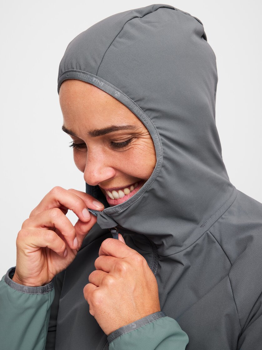 Martini Sportswear - Wildtrack Plus Padded Jacket Primaloft® Active W - Primaloft & Gloft Jackets in true navy - Detail 6 - Women