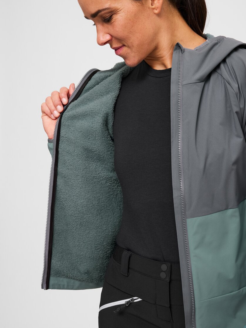 Martini Sportswear - Wildtrack Plus Padded Jacket Primaloft® Active W - Primaloft & Gloft Jackets in true navy - Detail 7 - Women