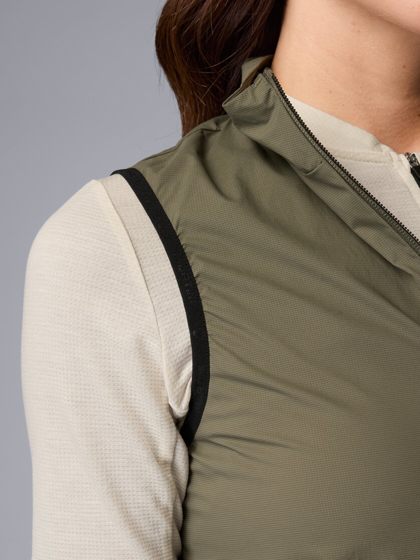 Martini Sportswear - Flowtrail Windbreaker Vest W - Outdoor vests in black - Detail 6 - Women